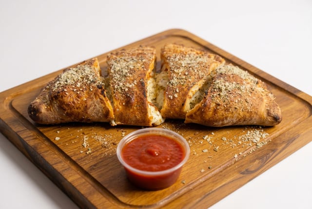 Small 10" Calzone.