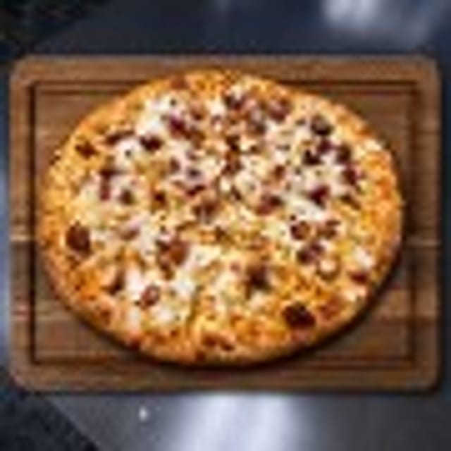 Large 18" Buffalo Chicken.